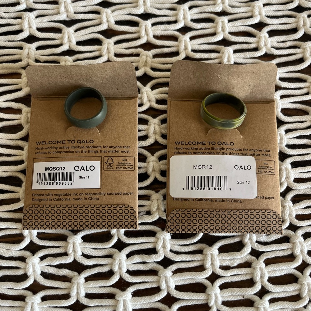 🌿QALO set of 2 size 12 silicone rings NWT🌿